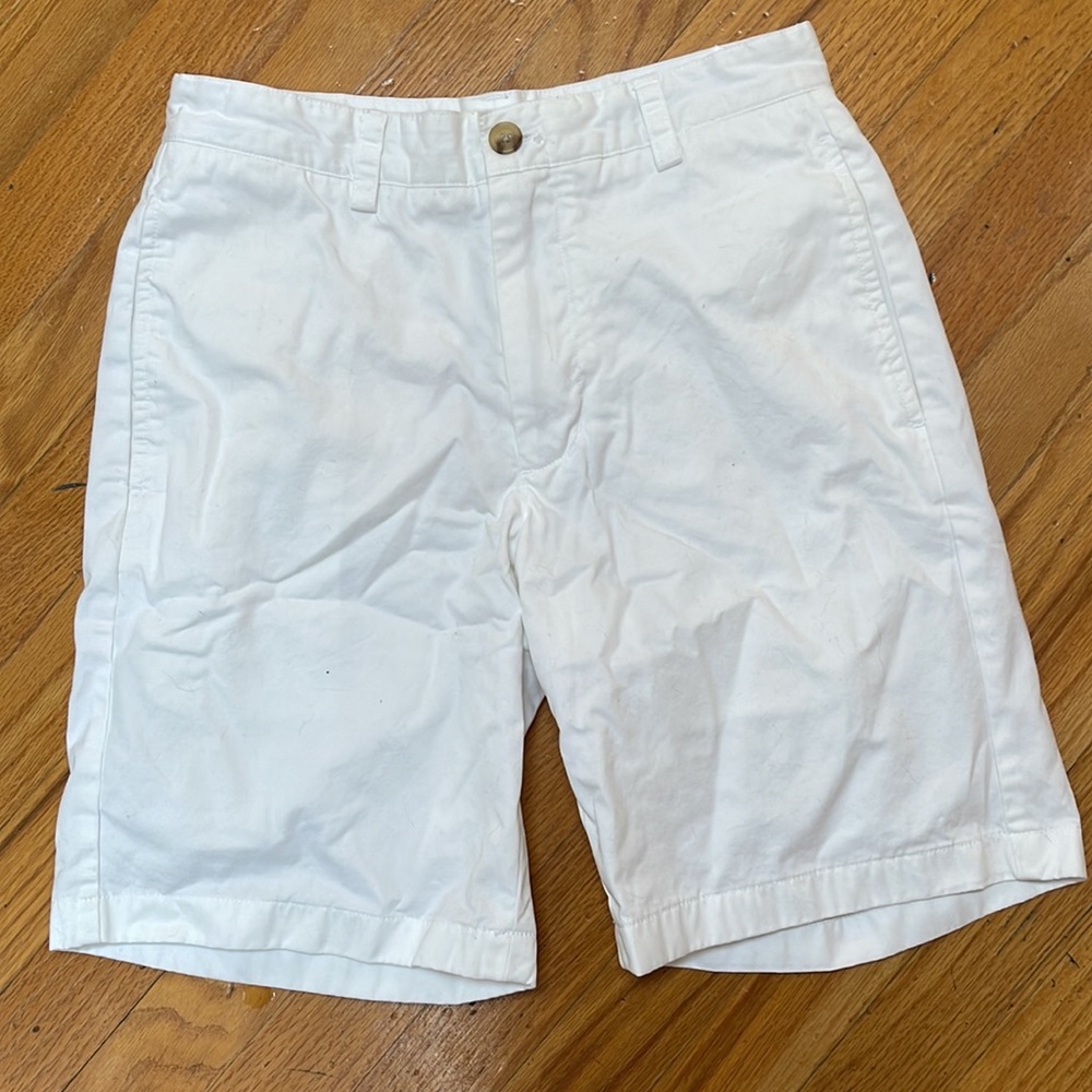 Vineyard Vines Men’s White Shorts